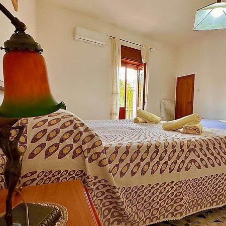 L'Oasi Di Pace Apartment Montemesola Екстериор снимка